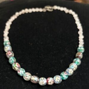 Elegant Floral Beaded Necklace